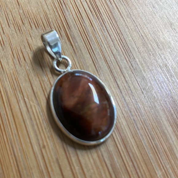Red Tiger Eye Pendant - Picture 2 of 3